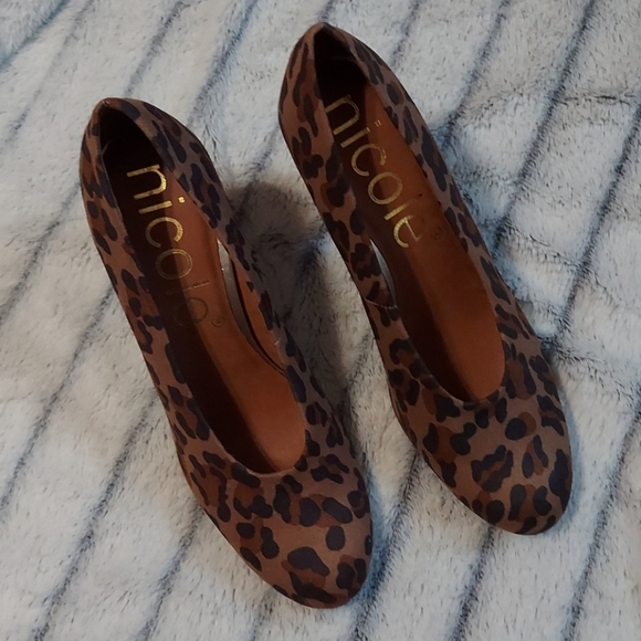 NICOLE Animal Print Heels Size 8 - Picture 1 of 7